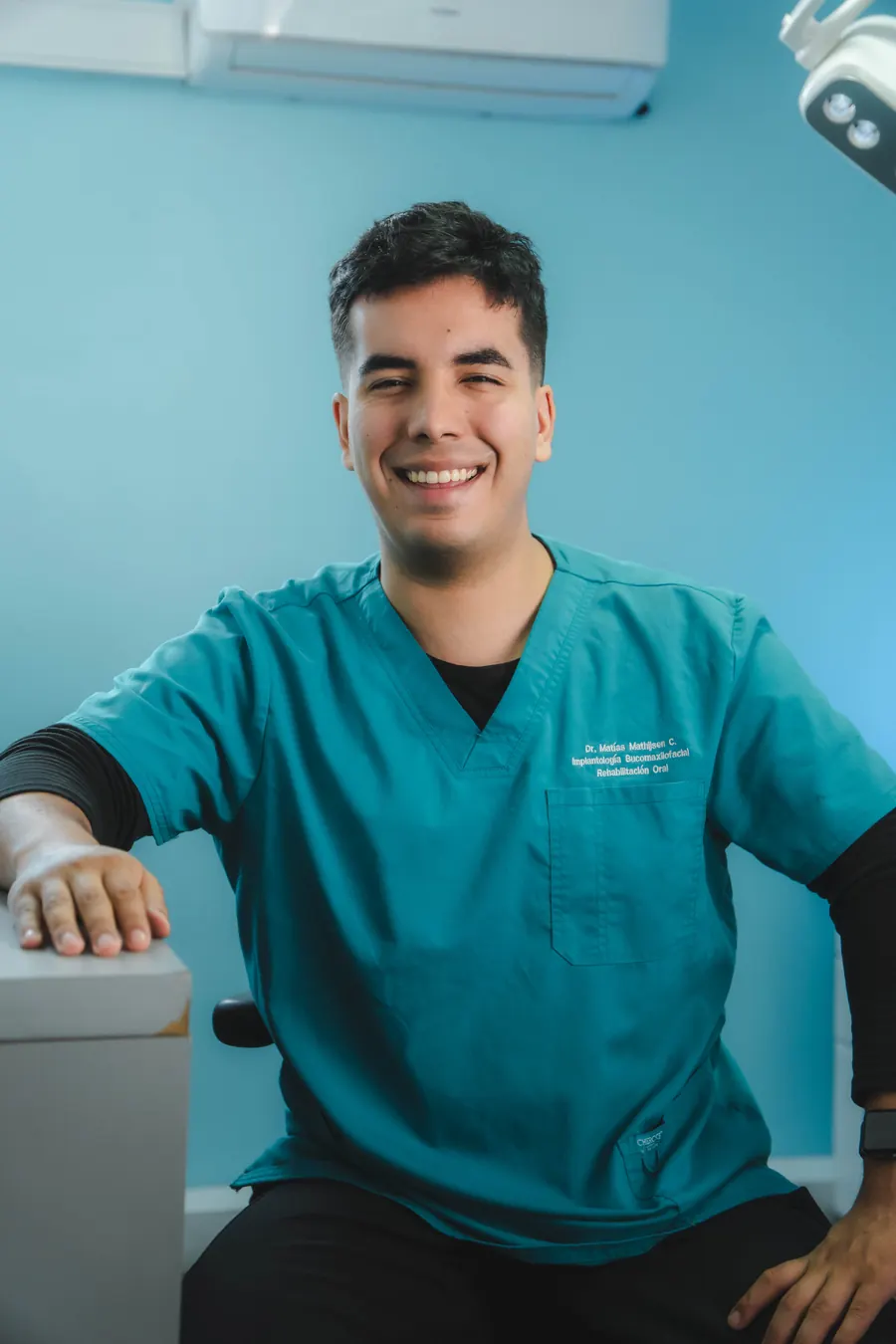 Dr. Matías Mathijsen